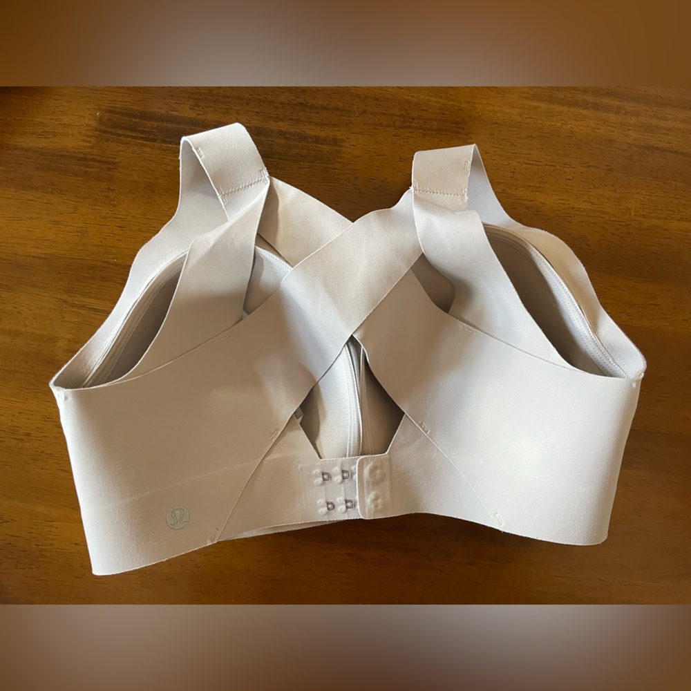 lululemon high support sports bra 34DD